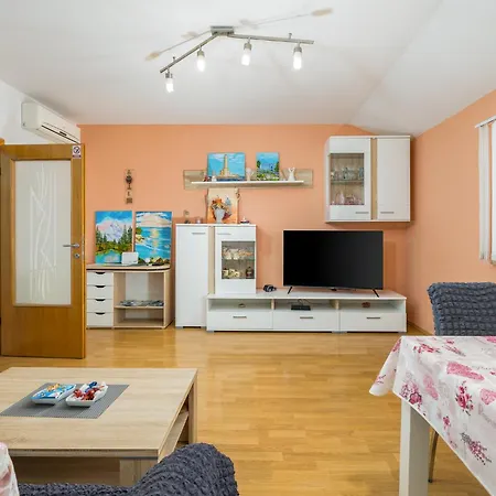 Eda 1873 Apartman